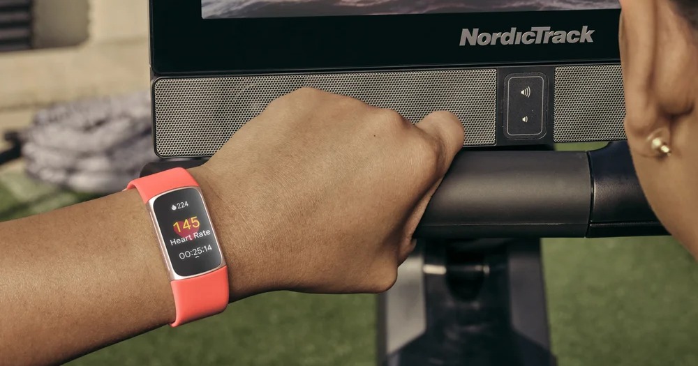 Fitbit Charge 6