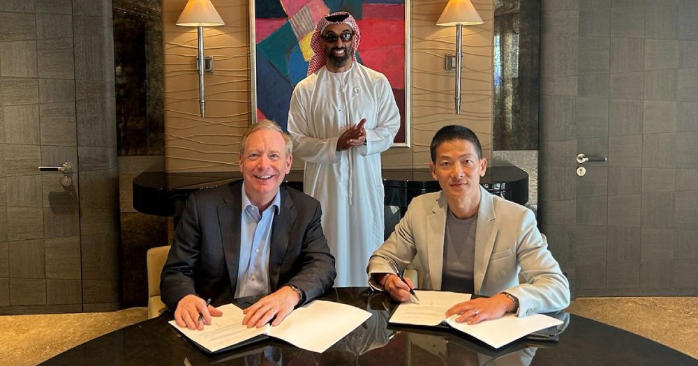Microsoft invests in and partners with G42