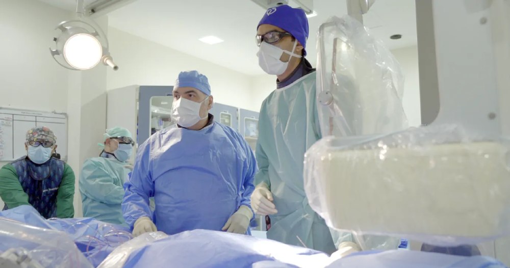 UAE doctors perform first pediatric heart biopsy after transplant